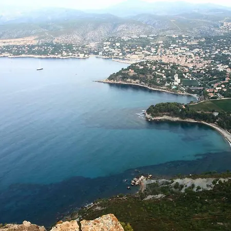 Le Piano Par Dodo-a-cassis Apartamento